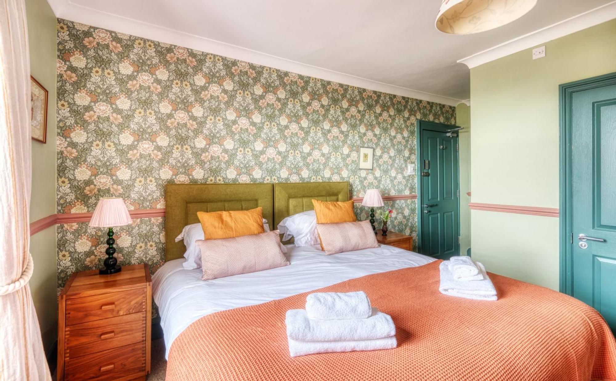 Hill House Otel Bath Dış mekan fotoğraf